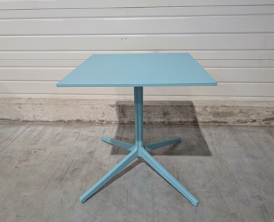 MOBSTEEL70X70000003_1