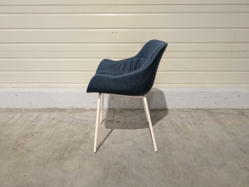 MOBBL5P1000001_2
