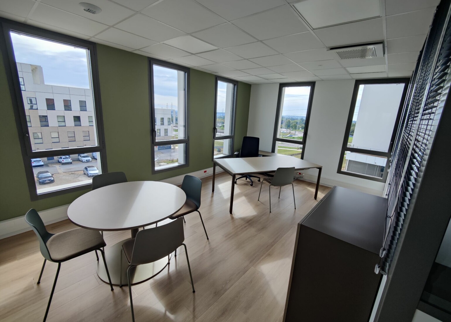 Unofi bureaux partagés
